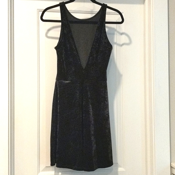 Divided by H&M Velveteen Dress - Picture 2 of 4